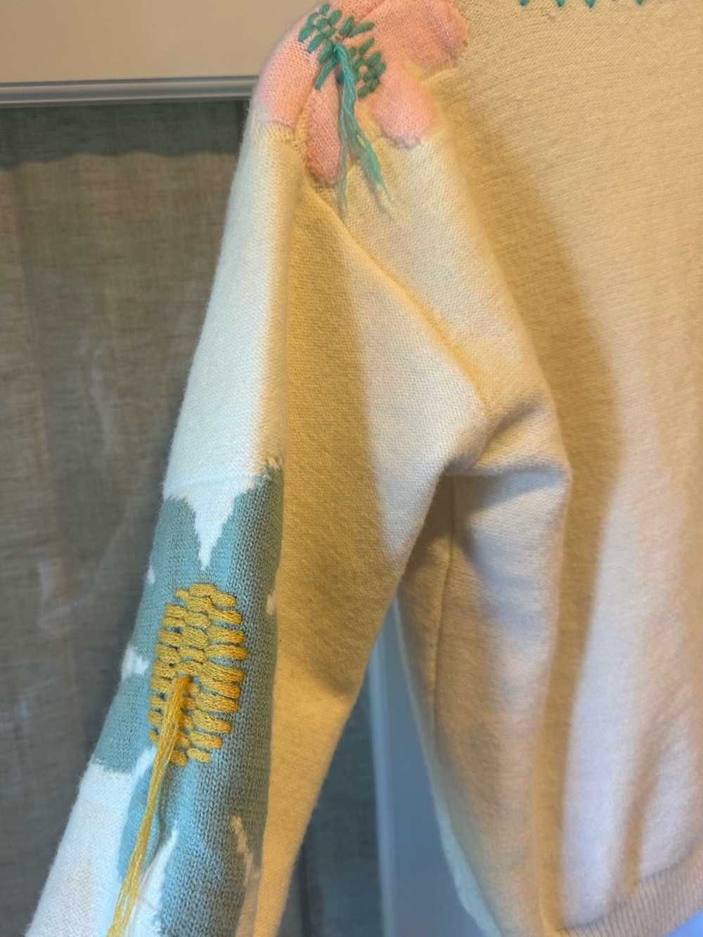 POL Boho Good Mood Flower Sweater in OVERSIZED Medium - Picture 11 of 14